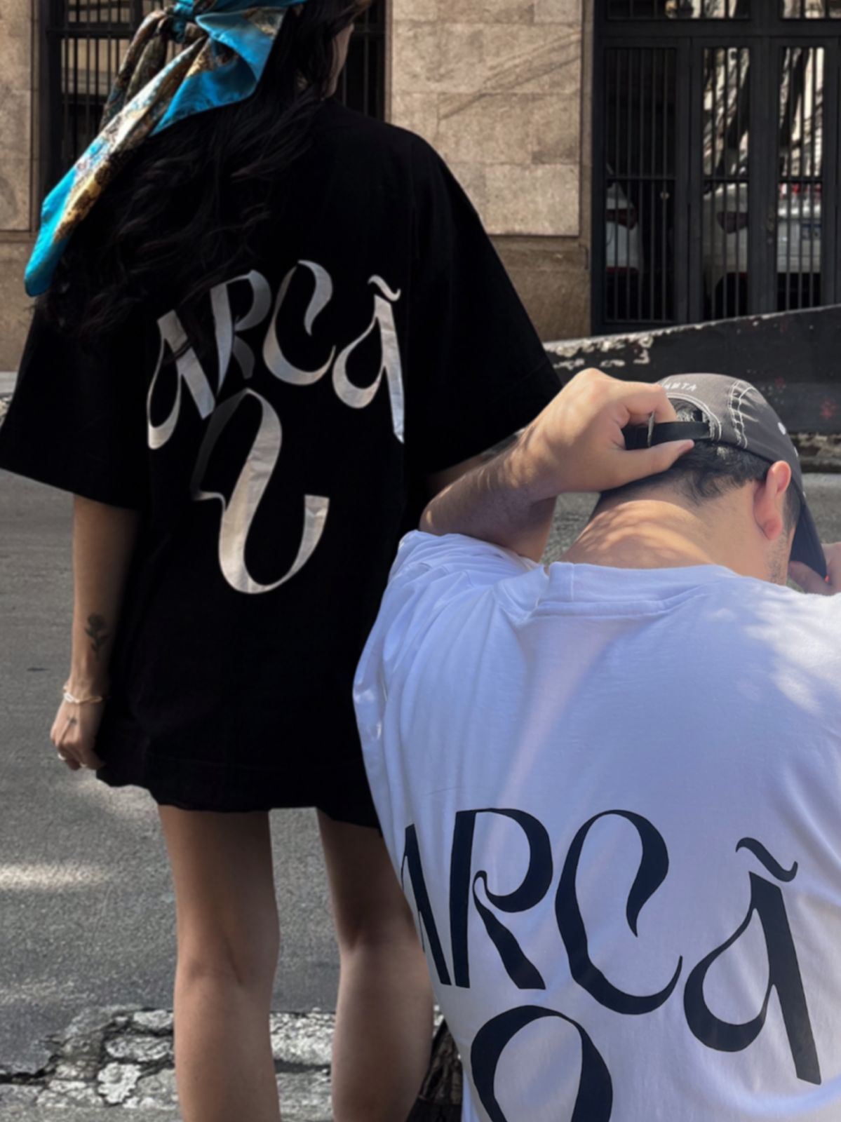 Kit T-shirts Preta + Off